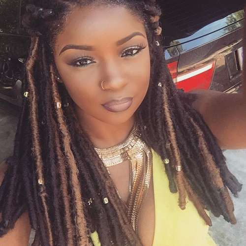 الطريقة والحيلة الأسرع للحصول على ضفائر الشعر مثل النجوم لفترة طويلة